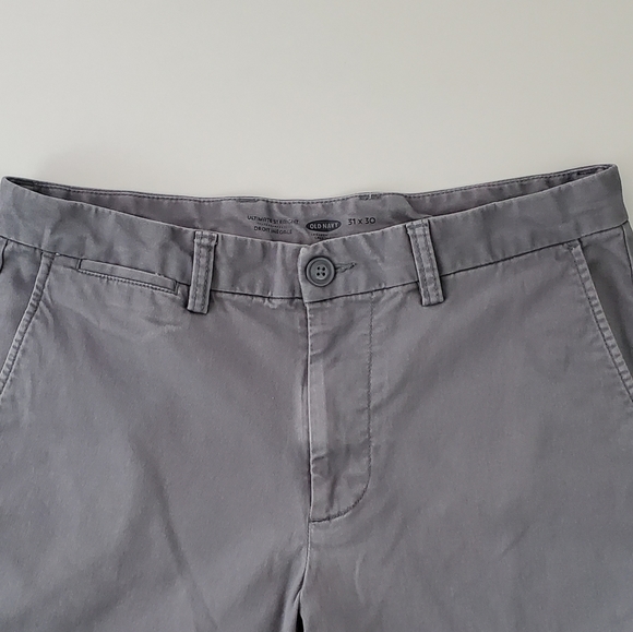 SOLD Old Navy Men's Gray Chino Casual Pant - Picture 4 of 6